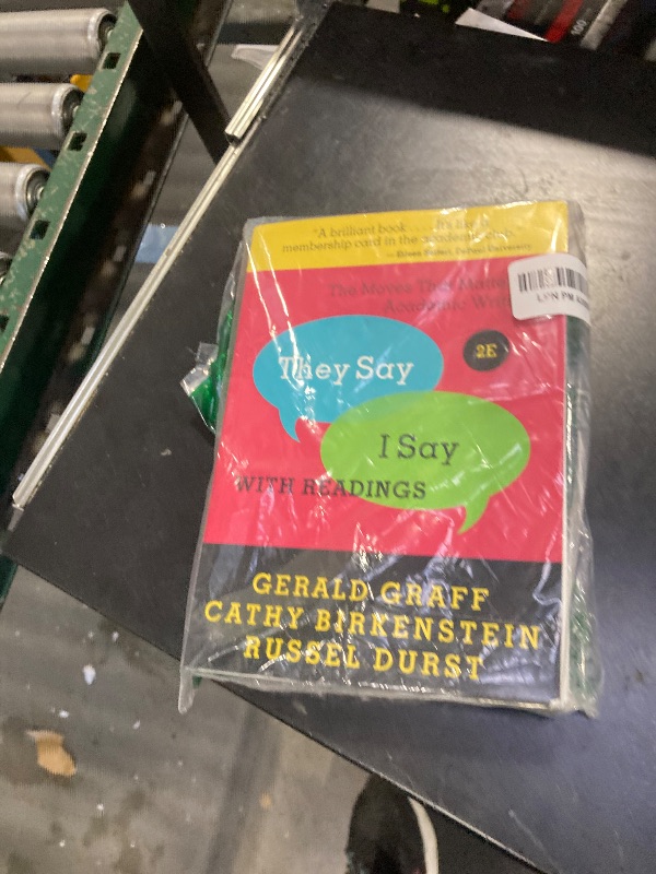 Photo 1 of "They Say / I Say": The Moves That Matter in Academic Writing with Readings Second Edition