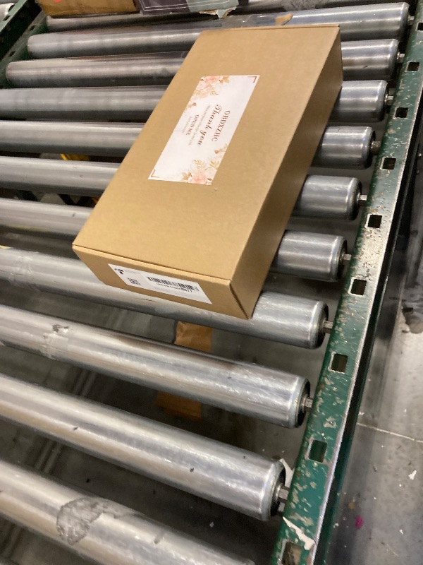 Photo 1 of 30 Inch Silk Bougainvillea Artificial Flowers, UV Resistant, Pack of 8 pcs, 24 Branch, Faux Flower Stems, Fake Bougainvillea Vines, Using for Wedding & Porch & Home & party & Garden Decor (Red)