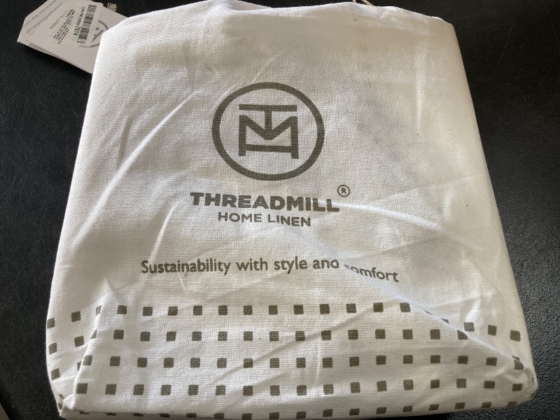 Photo 1 of Threadmill Luxury 800 Thread Count Full Size 100% Cotton Sheets - Hotel White Sateen Weave Bed-Sheets, Better Than Egyptian Cotton, 4 Pc Solid Bed Set, Fits 16" Deep Pocket