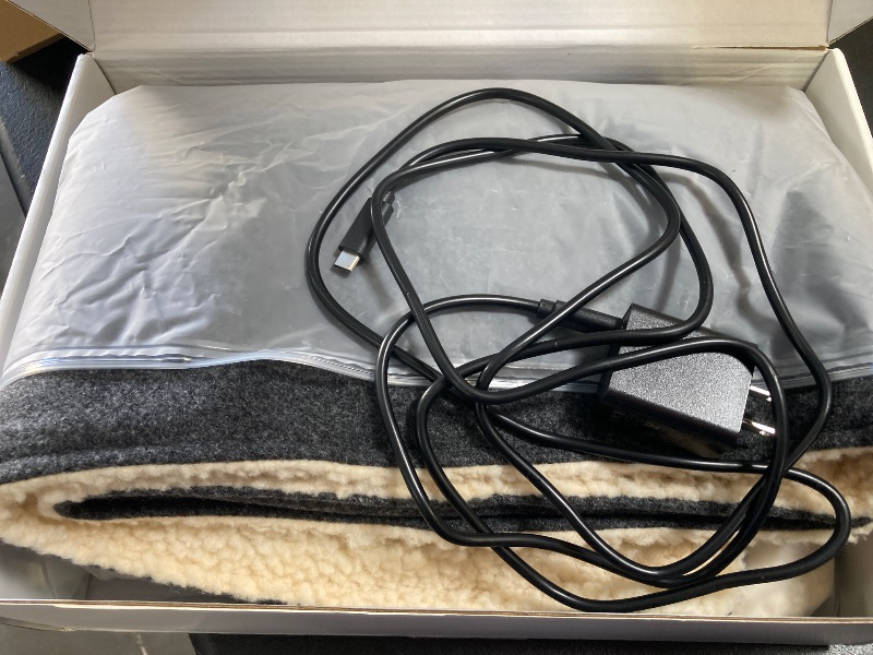 Photo 1 of Mebulas Smart Heated Pad PRO for Chair, Sofa, Couch, Camping, Traveling, Upgraded Electric Heated Blanket with 3 Heat Levels (104°F -140°F)
