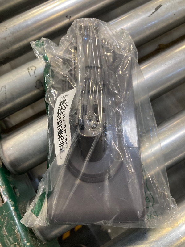 Photo 1 of 25.2V 5.8Ah Replacement for Dyson V11 V15 Click in Battery Part No. 970938-01 SV15 SV16 SV17 SV22 SV28 SV29 SV47 970425-01 (NOT for V11 Screw-in SV14 Battery)