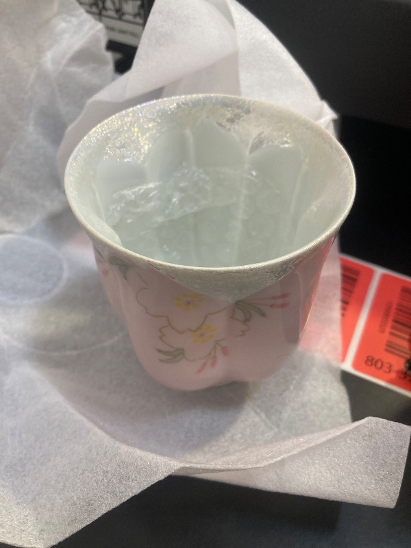 Photo 1 of ????????? Japanese Yunomi Tea Cup Cherry Blossom Made in Japan Arita Imari ware Hananomai Pink