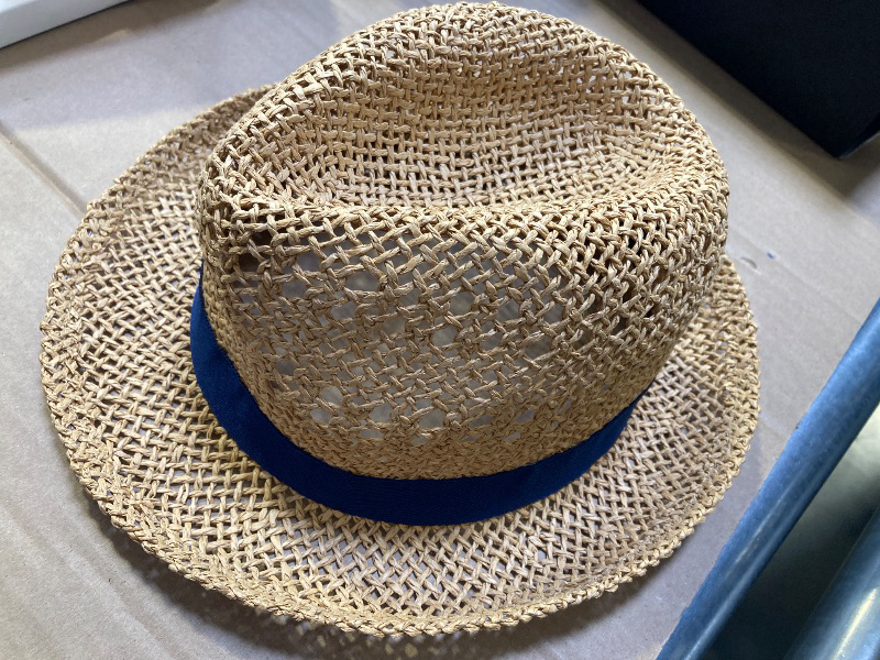 Photo 1 of Men's and Women's Hat S/M