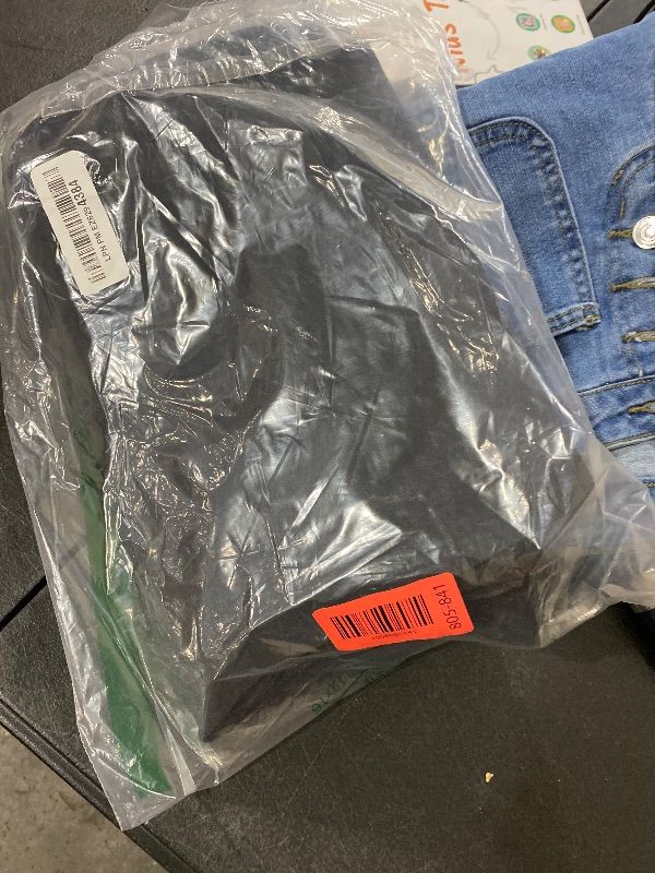 Photo 1 of Amazon Essentials Men's Relaxed-Fit Carpenter Utility Pant with Tool Pockets - Discontinued Colors, Black, 34W x 30L