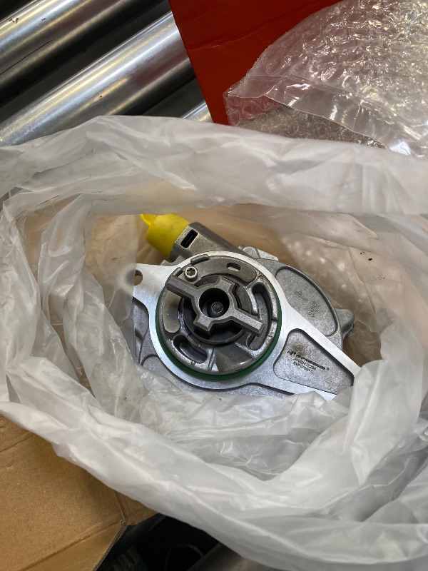 Photo 1 of A-Premium Brake Vacuum Pump Compatible with Volvo XC60 2010-2016, XC90 2012-2014, S60 2011-2016, XC70 2008-2015, S80 2007-2015, V60 2015-2016, V70 2008-2010 & Land Rover LR2 2008-2012