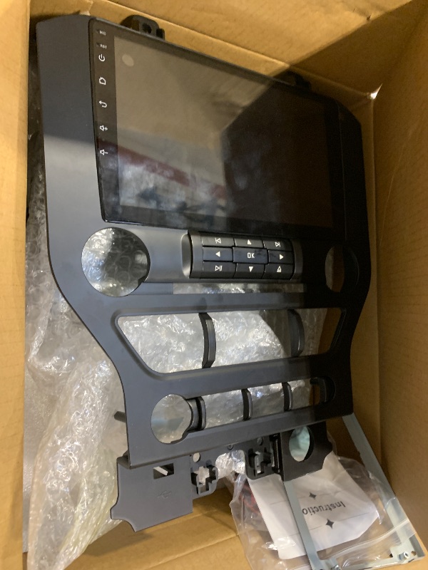 Photo 1 of [4+64G] Android 15 Car Radio for Ford Mustang (Manual A/C) 2015-2020 Wireless CarPlay Android Auto, Realdio 9" Touch Screen Car Stereo with GPS WiFi, Bluetooth 5.0 FM/RDS 32EQ Backup Camera