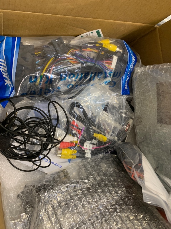 Photo 1 of [4+64G] Android 15 Car Radio for Ford Mustang (Manual A/C) 2015-2020 Wireless CarPlay Android Auto, Realdio 9" Touch Screen Car Stereo with GPS WiFi, Bluetooth 5.0 FM/RDS 32EQ Backup Camera