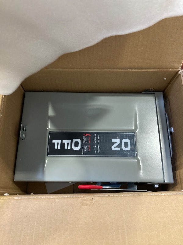 Photo 1 of ?Upgrade? 3p 30 Amp Disconnect,Disconnect Switch,Add Ground Design,Non-Fusible,NEMA 3R Standard,Heavy Duty Steel Material,Rust and Corrosion Resistant,for Indoor and Outdoor,120/240v