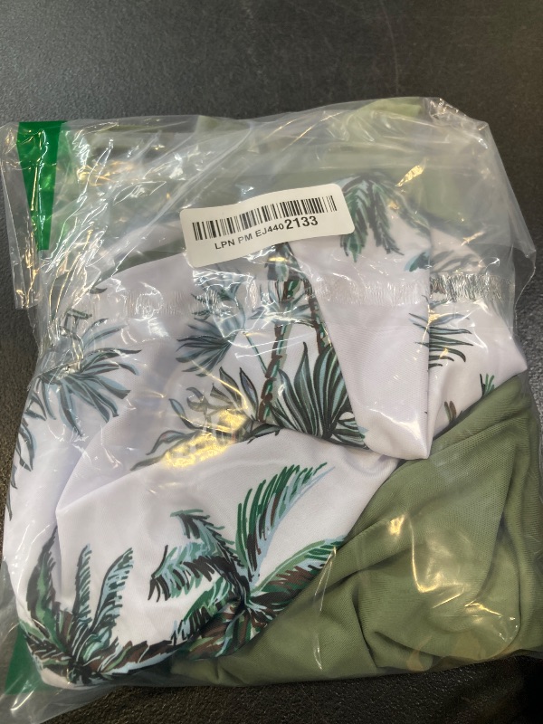 Photo 1 of TALLWH Girls Swimsuits Size 14-16 Halterneck Two Piece Tankini With Printed Shorts Bathing Suits for Teens Green Swimwear