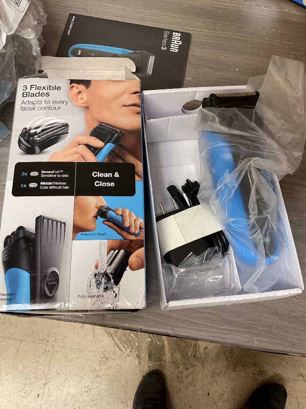 Photo 1 of Braun Electric Razor for Men, Series 3 310s Electric Foil Shaver, Rechargeable, Wet & Dry