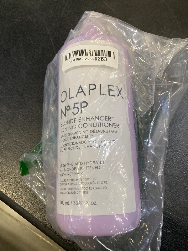 Photo 1 of Olaplex Nº.5P Blonde Enhancer Purple Toning Conditioner, Repairs, Hydrates, & Brightens All Blonde, Lightened, & Grey Hair, 1 Liter