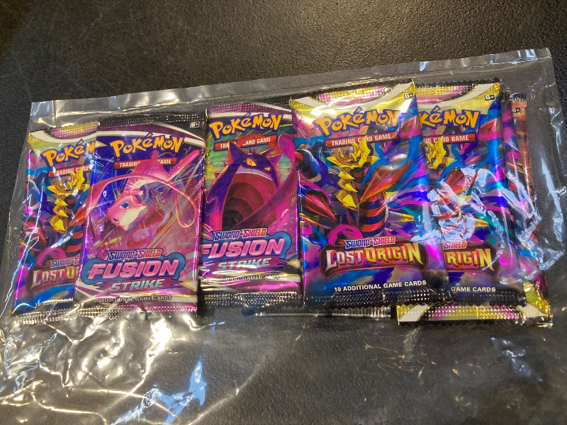 Photo 1 of Pokemon Cards Different Variety 10 Pack Bundle / Final Sale 