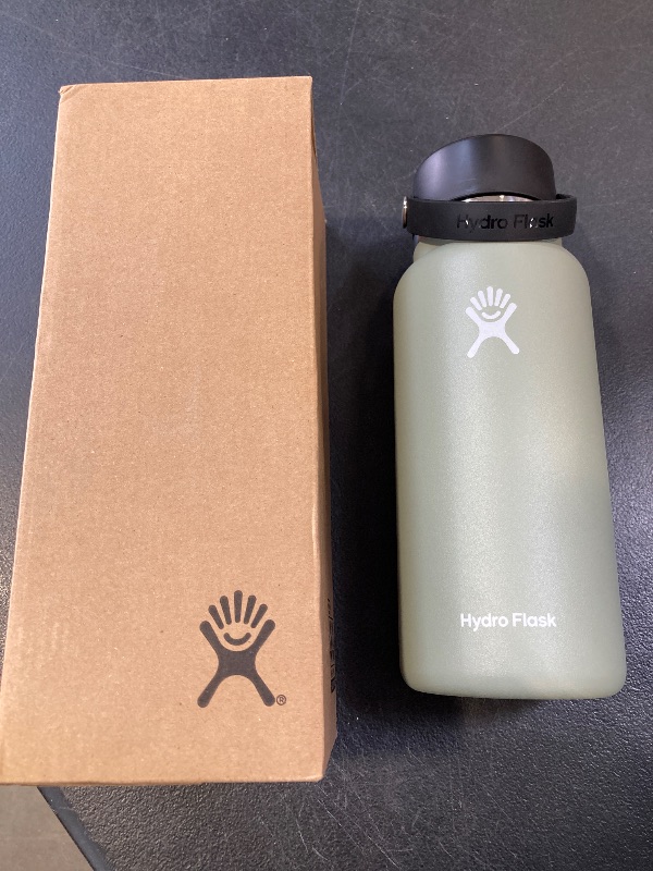 Photo 1 of Hydro Flask 32 Oz Wide Flex Straw Cap Agave