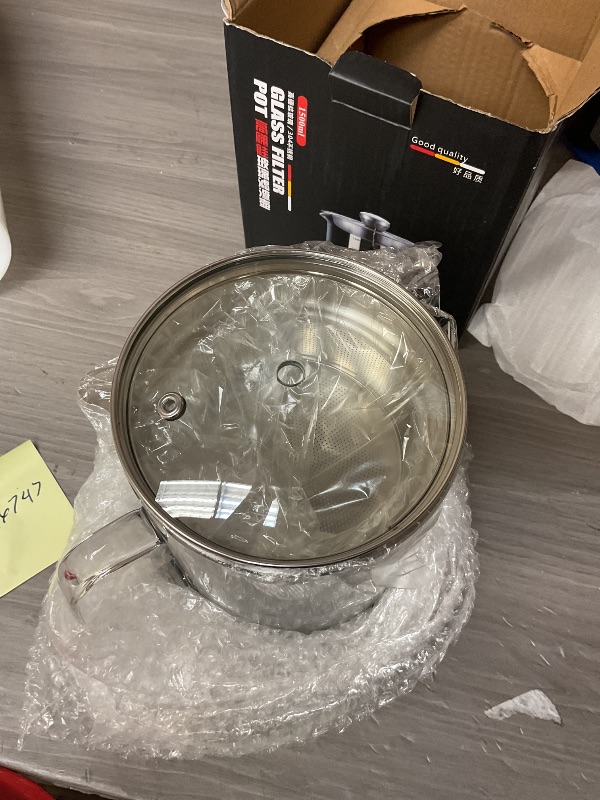 Photo 1 of VLIVXAL Bacon Grease Glass for Used Cooking Oil Filter, Soy Milk Filter Strainer and All purpose Strainer (50oz/1.5L)