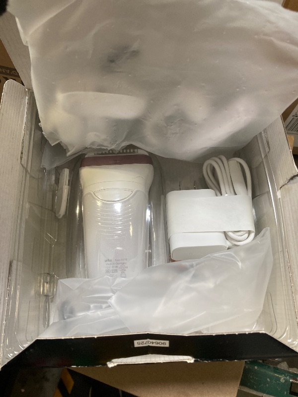 Photo 1 of Braun Silk-épil 9 9/890 SensoSmart Epilator, Waterproof, Wet & Dry Epilator, Cordless, with Shaver Head and Bikini Styler, Epilate, Shave, or Trim, Long-Lasting Results