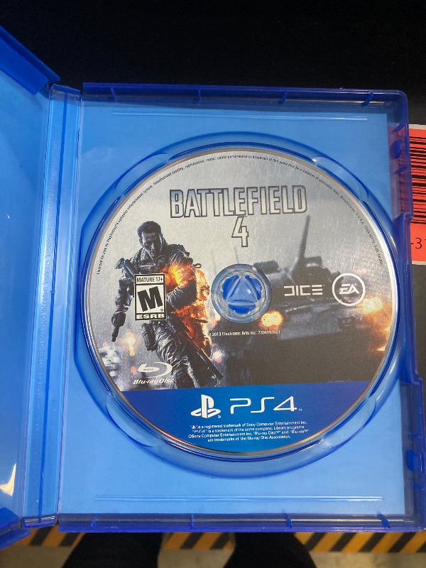 Photo 1 of Battlefield 4 - PlayStation 4