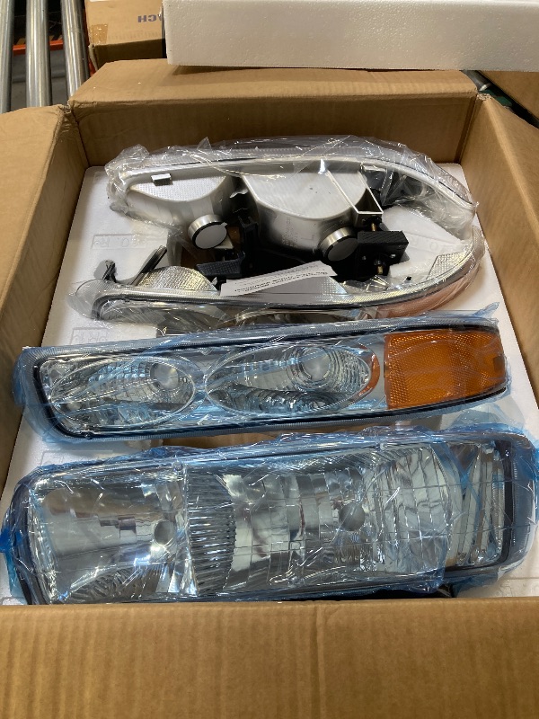 Photo 1 of Set Of Headlights Unknown Make And Model 