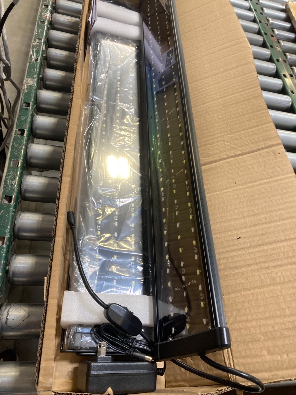 Photo 1 of KZKR LED Full Spectrum Aquarium Light Fish Tank Light Hood Lamp
