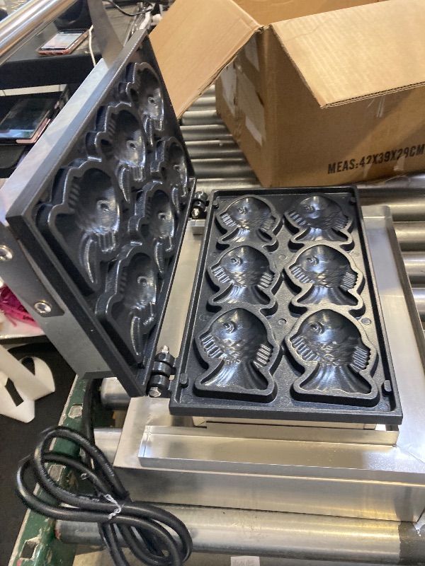 Photo 1 of Commercial Taiyaki Fish Waffle Maker Machine,1600W Non-stick Electric Japanese Fish Shaped Waffle Cones, Stainless Steel Professional Taiyaki Machine,Making 6 Mini Closed-Mouth Fish waffles 110V