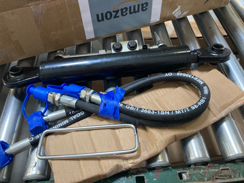 Photo 1 of Hydraulic Top Link Cat. 1-1 18 1/8” – 26 3/8” with Locking Block and 2 x Hoses?SPH320032 for Tractor Excavators and Class 1& 2 Equipment
