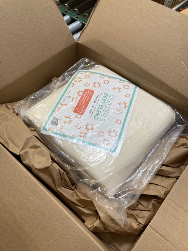 Photo 1 of Quilt Batting Twin Size 72 X 96 | 80/60 Warm Cotton Poly Filling with Quilt Pattern Included | Medium Weight Batting Roll White NOT5390 Twin Batting
