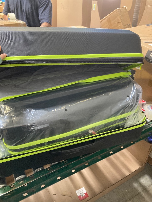 Photo 1 of Olympia USA Apache Plus 3pc Hardside Expandable Spinner Luggage Set - Black/Lime
