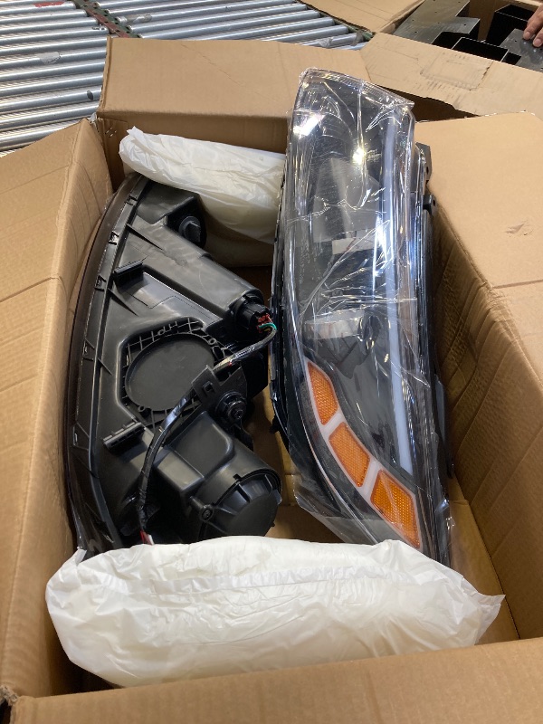 Photo 1 of Headlight Assembly for 2014 2015 Optima, Passenger & Driver Side Halogen Headlamp with Clear Lens Black Housing Amber Reflector, 1 Pair

