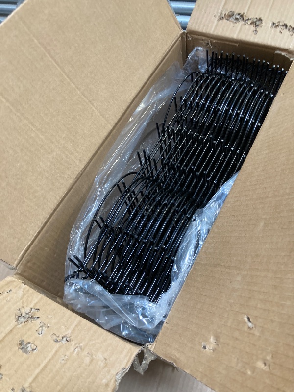 Photo 1 of 45ft X 13in Animal Barrier Fence, 32 Panels No Dig Fence for Dogs Rabbit, Anti Digging Defense Barrier Garden Edging Border, Rustproof Metal Arched Decorative Garden Fencing for Outdoor, Yard, Lawn