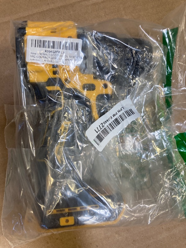 Photo 1 of DEWALT DCD799B 20V MAX* ATOMIC COMPACT SERIES Brushless Lithium-Ion 1/2 in. Cordless Hammer Drill (Tool Only)