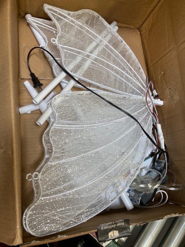 Photo 1 of 1PC Wedding Butterfly Floor Lamp Romantic Glowing LED Butterfly Ambient Light Wedding Decoration Creative Hanging Floor Props