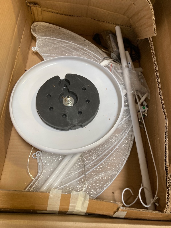 Photo 1 of 1PC Wedding Butterfly Floor Lamp Romantic Glowing LED Butterfly Ambient Light Wedding Decoration Creative Hanging Floor Props