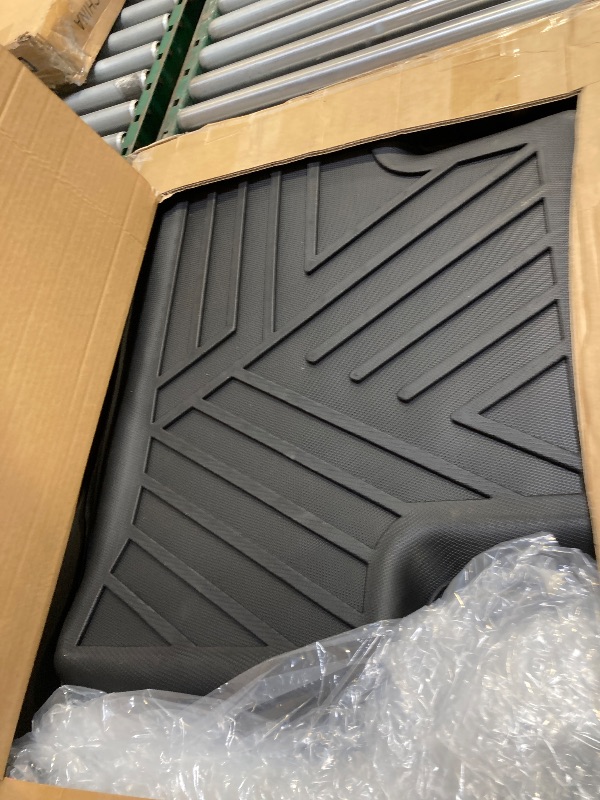Photo 1 of  Rongtaod Floor Mats Compatible with 2021-2025 Kia Sorento 6&7 Seats NO Hybrid Cargo Mat Cargo Liner Trunk Liner Trunk Mat Kick Mats Back Seat Cover Protector 2024 Fuel Sorento Accessories (Set of 7) 