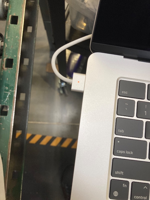 Photo 1 of Apple 2024 MacBook Air 15-inch Laptop with M3 chip: Built for Apple Intelligence, 15.3-inch Liquid Retina Display, 16GB Unified Memory, 512GB SSD Storage, Backlit Keyboard, Touch ID; Starlight