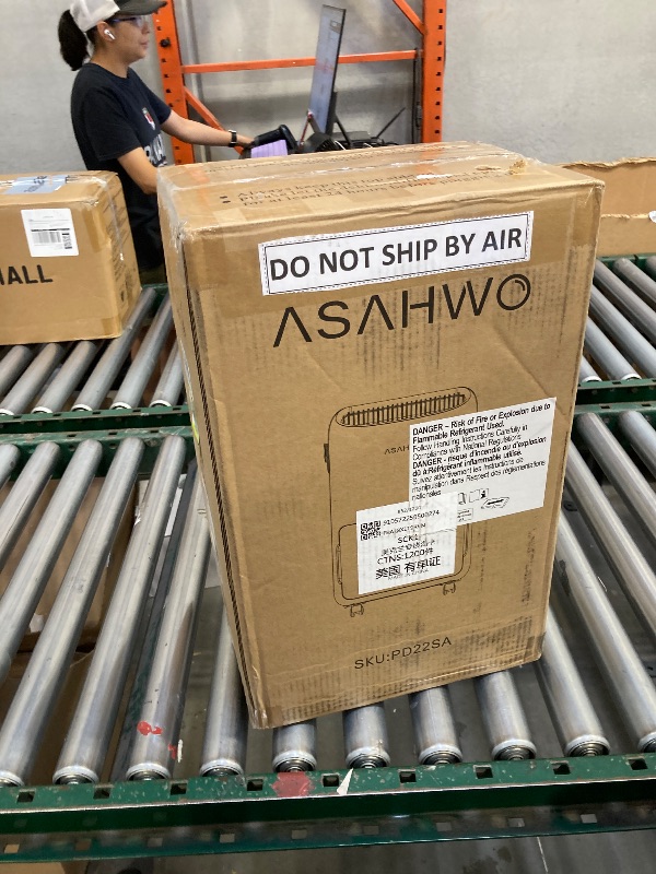 Photo 1 of  Dehumidifier for Basement,Home,Bathroom,Bedroom 45 pint/Day 4500 Sq ft Dehumidifiers with Drain Hose,Most Efficient Energy Star 2025,Intelligent Humidity Control,3 Modes,24H Timer (45 Pint) 