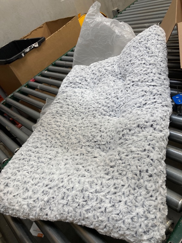 Photo 1 of MEDIUM DOG BED 