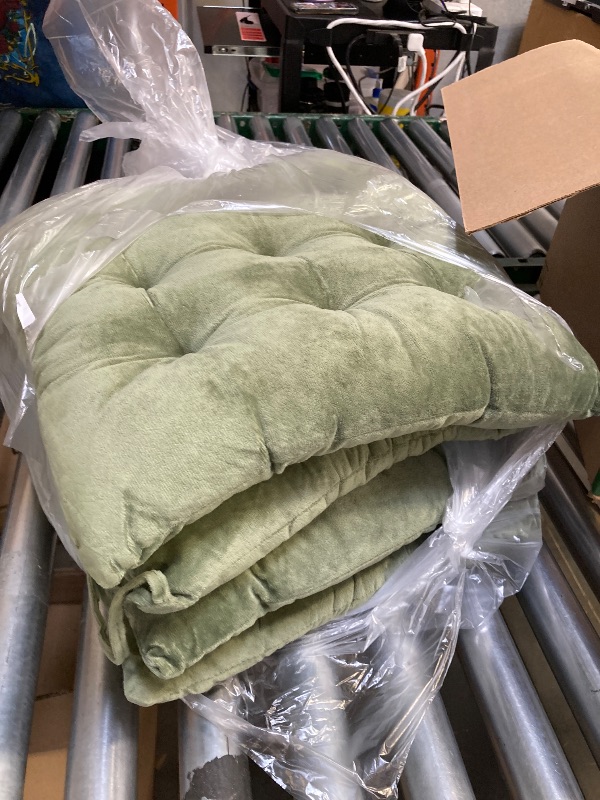 Photo 1 of 4 SEAT CUSHIONS 