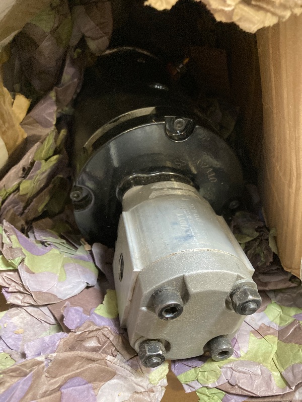 Photo 1 of 161936 161937 24VDC Hydraulic Pump Motor Assembly Compatible with Skyjack Electric Scissor Lift SJIII3215, SJIII3219, SJIII3220, SJIII3226, SJIII4620, SJIII4626, SJIII4632 Replace# SJ-161937 SJ-161936