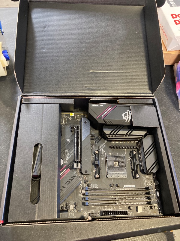 Photo 1 of ASUS ROG Strix B550-F Gaming WiFi II AMD Socket AM4 ATX DDR4 Motherboard