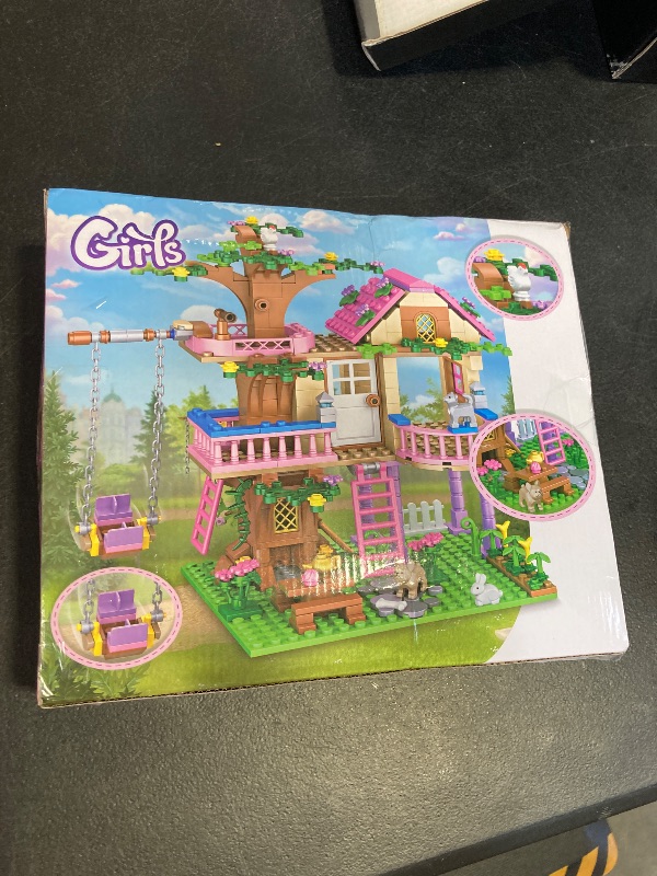 Photo 1 of HSANHE Tree House Building Set Compatible with Friends, 504 PCS Forest House Building Kit Birthday Gift for Kids Girls Boys Age 6-12 Years?7652?