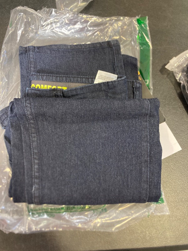 Photo 1 of Lee Boys' Premium Straight Fit Denim Jeans - Ultra Stretch Casual Pants for Boys (8-18 Husky), Size 10 Husky, Indigo Rinse