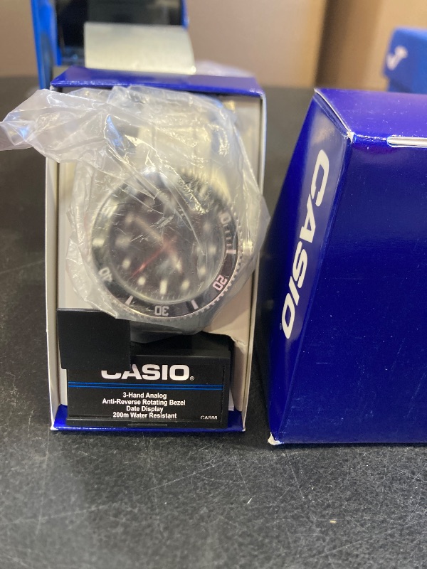 Photo 1 of Casio MDV106G Series | Unisex Analog Watch | Silver/Black | 200M WR | Stainless Steel Case | Resin Band | 2 Hand Analog (HR, Min, SEC) | Date Display | Screw Down Crown/Screw Down Caseback | 3 Yr Batt