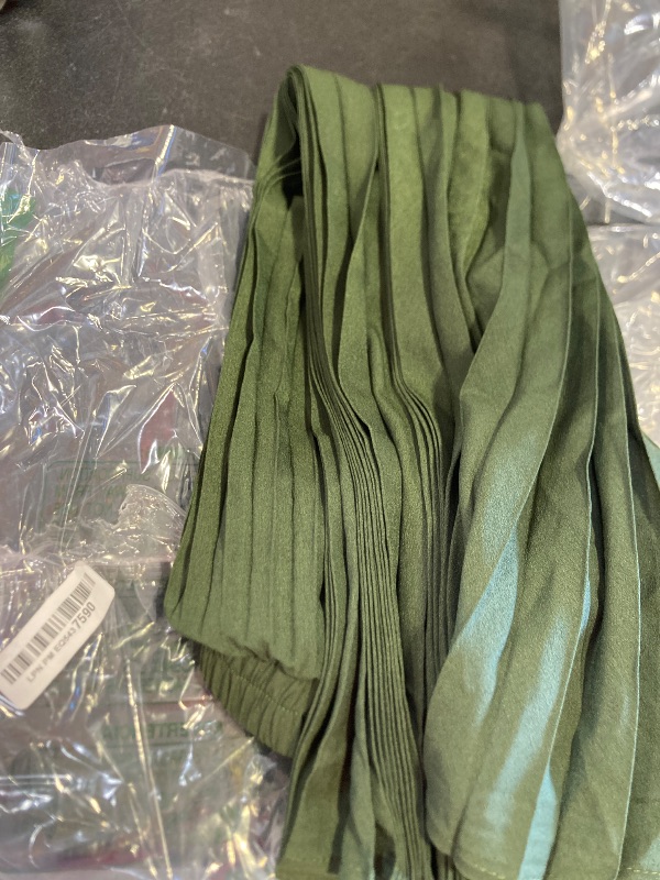 Photo 1 of Basoteeuo Green Pleated Skirt for Women Midi Length Summer High Waisted A Line Elastic Waist Skirts S