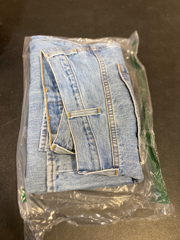 Photo 1 of Levi's Men's 501 Original Fit Jeans (Also Available in Big & Tall), Light Stonewash, 40W x 29L