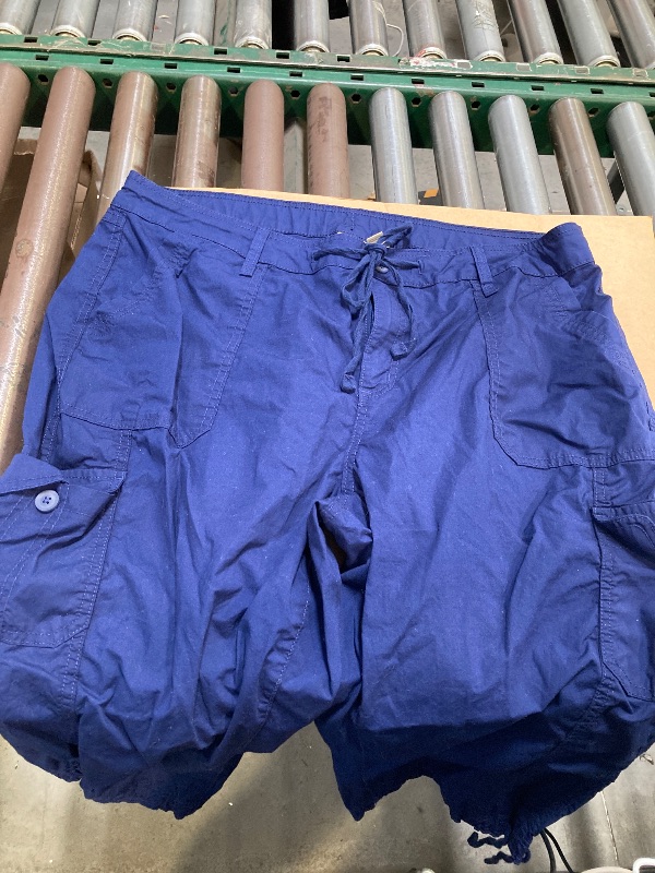Photo 1 of St. John's Bay Classic Capri Pants for Women size 16W