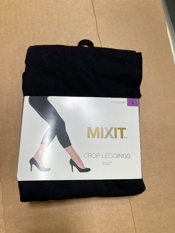 Photo 1 of Mixit Womens Mid Rise Knit 23 1/2" Cropped Legging size large 