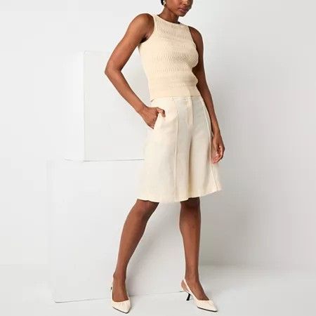 Photo 1 of Worthington Womens 11" Mid Rise Bermuda Short, 16, Beige
