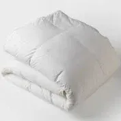 Photo 1 of Duvet Insert  (Size Not Specified)