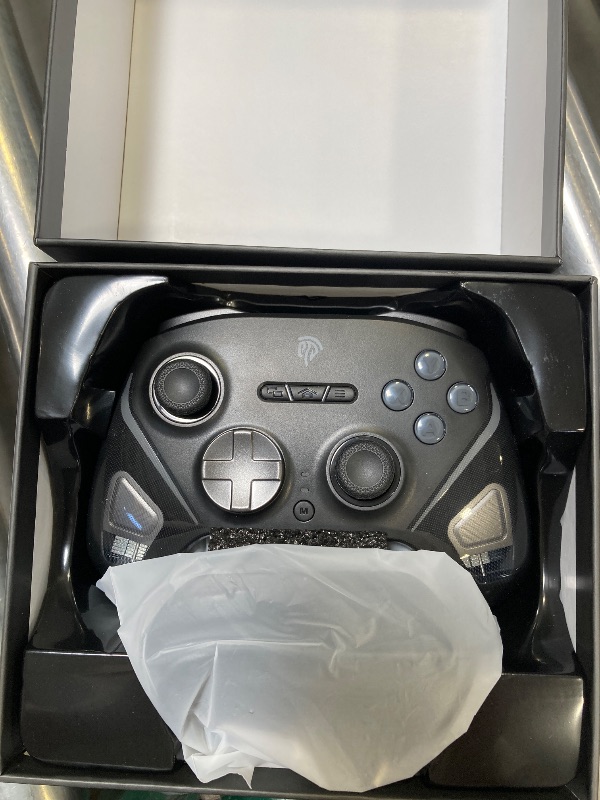 Photo 1 of EasySMX D10 Wireless Game Controller – TMR Anti-Drift Joysticks, Dual-Mode Triggers, 1000Hz Polling, Mechanical Buttons, RGB – Bluetooth Gamepad for PC/Switch/Switch2/iOS/Android with Charging Dock