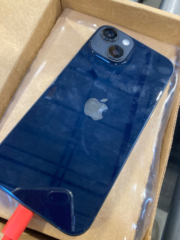 Photo 1 of Apple iPhone 14, 256GB, Midnight - Unlocked Clean status
