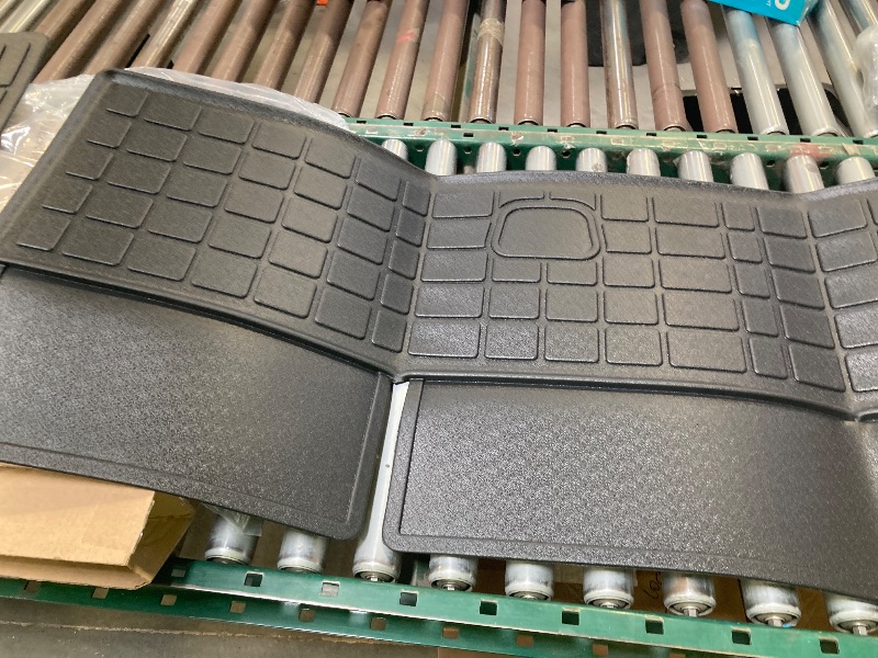 Photo 1 of universal back seat floor mats single set floor mats 2015-2020 tahoe